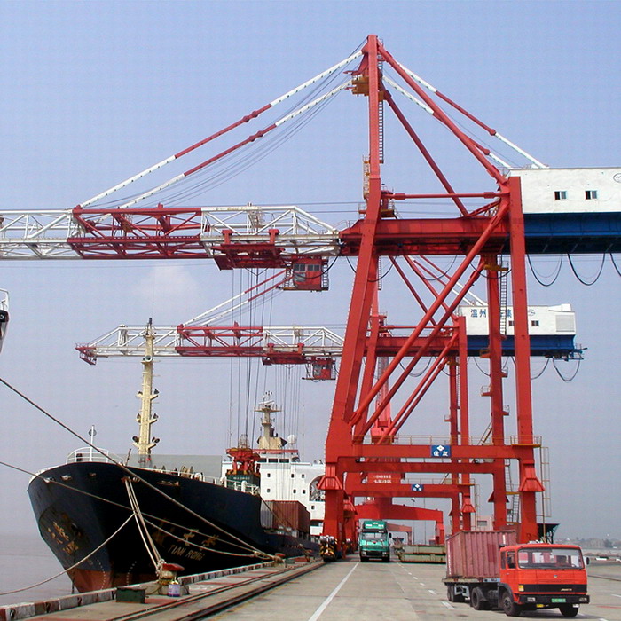 氯化(hua)橡膠(jiao)防腐(fu)面漆(qi)